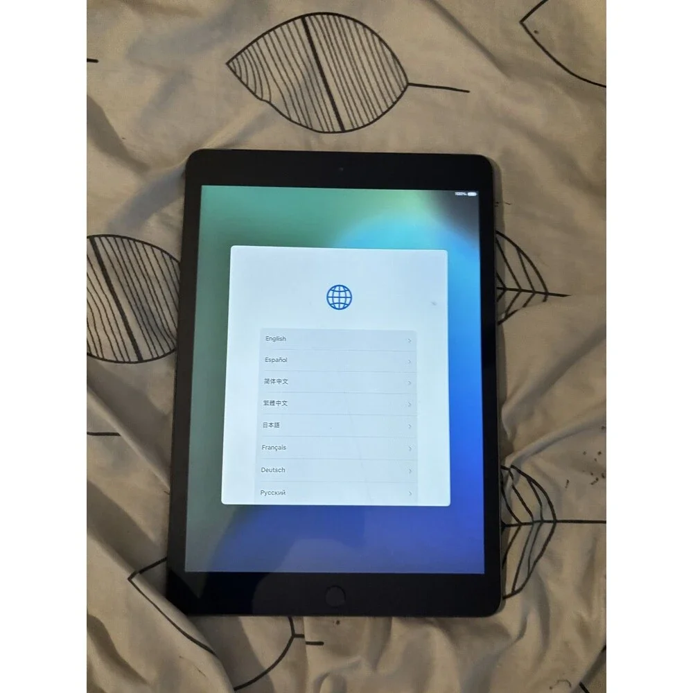 Apple iPad 7th Generation - Space Gray